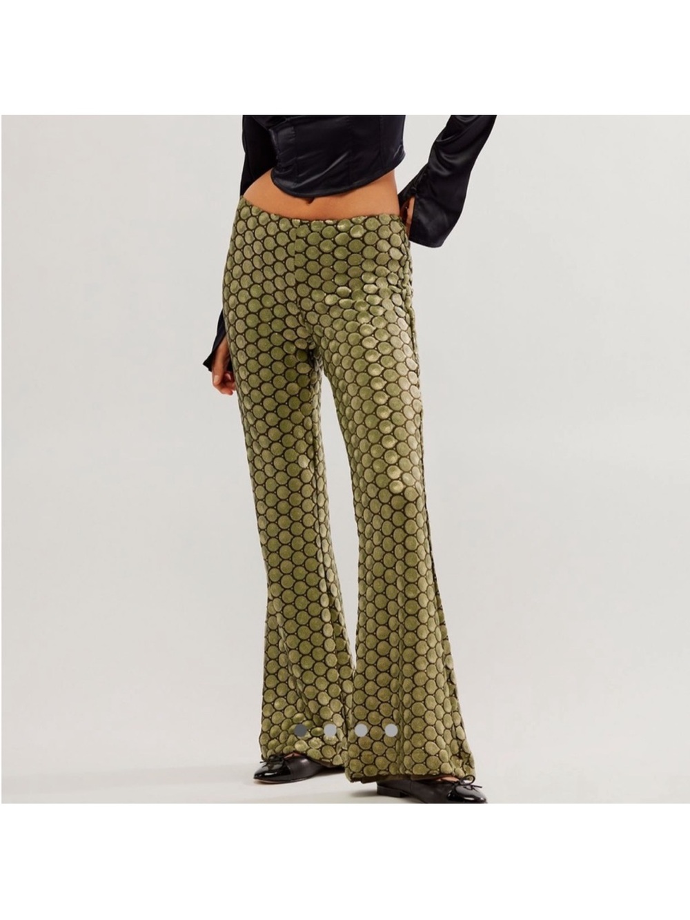 NWT Women’s Free People Wilder Days Sequin Flare Pants Rocker Olive Size 0